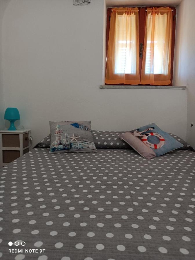 La Quiete Apartment Beverino Bagian luar foto