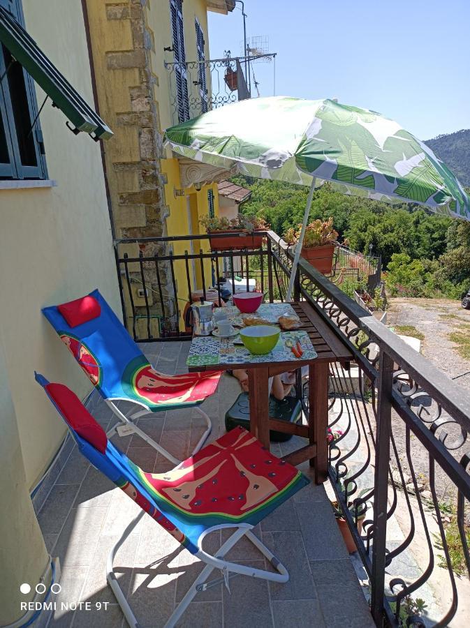La Quiete Apartment Beverino Bagian luar foto