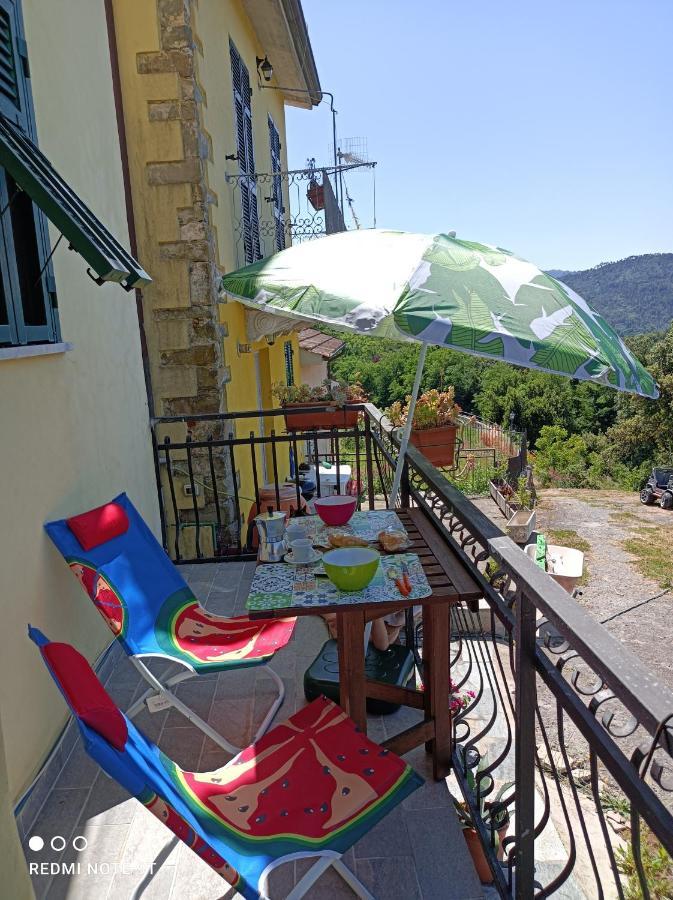La Quiete Apartment Beverino Bagian luar foto