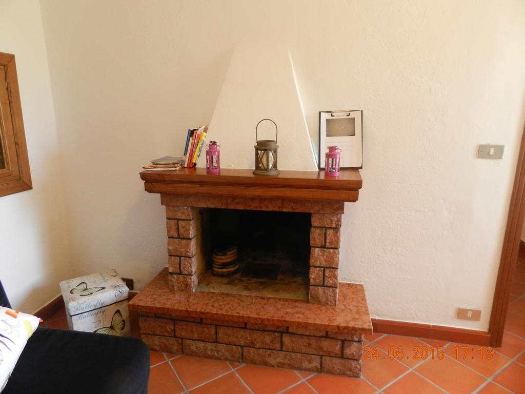 La Quiete Apartment Beverino Ruang foto